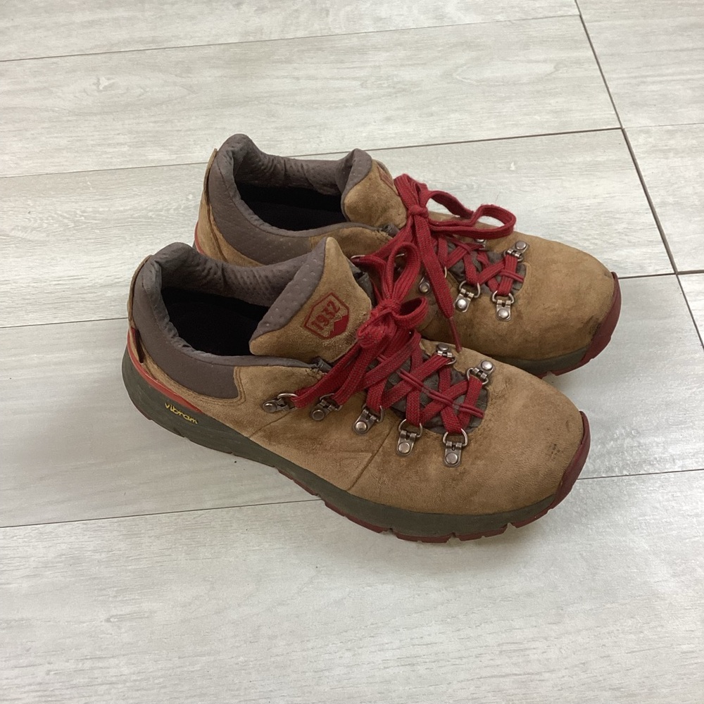 Danner Mountain 600 Low Boot - image 1